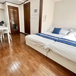  アパート 6인가능 난바역 한 정거장 지하철역 2분 Royal602
